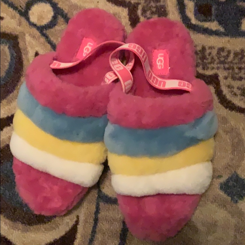 Ugg’s Fluff Yea slides (Grade School )